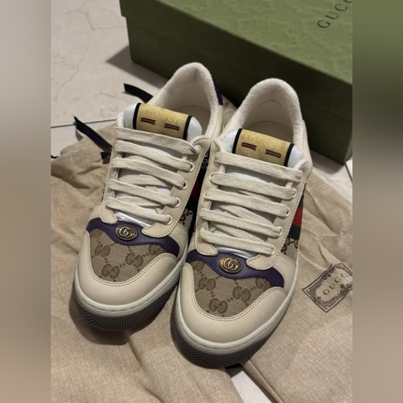 Gucci women's casual sneakers - Picture 1 of 8
